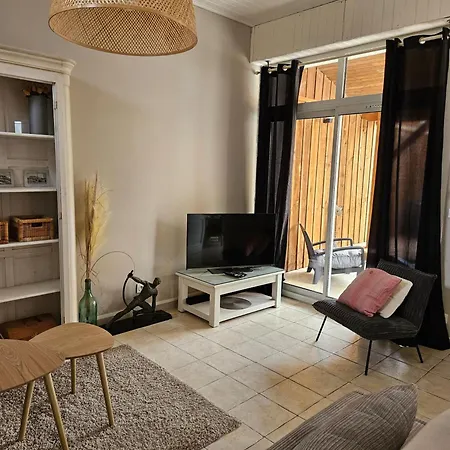 펜션 Maison Avec Independant Dans Le Centre De - 5306 *